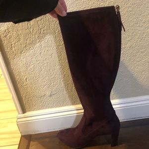 Suede heeled boots